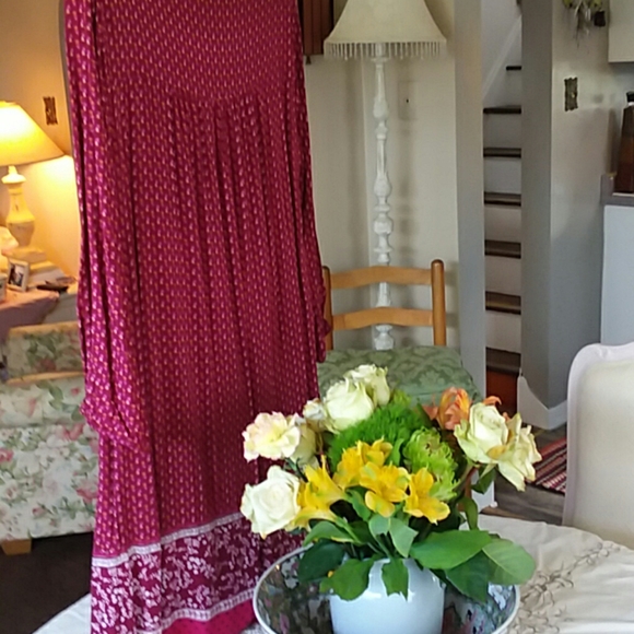 Dress - Picture 3 of 3